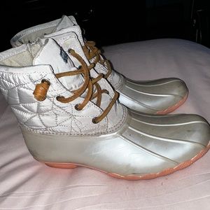 Sperry boots